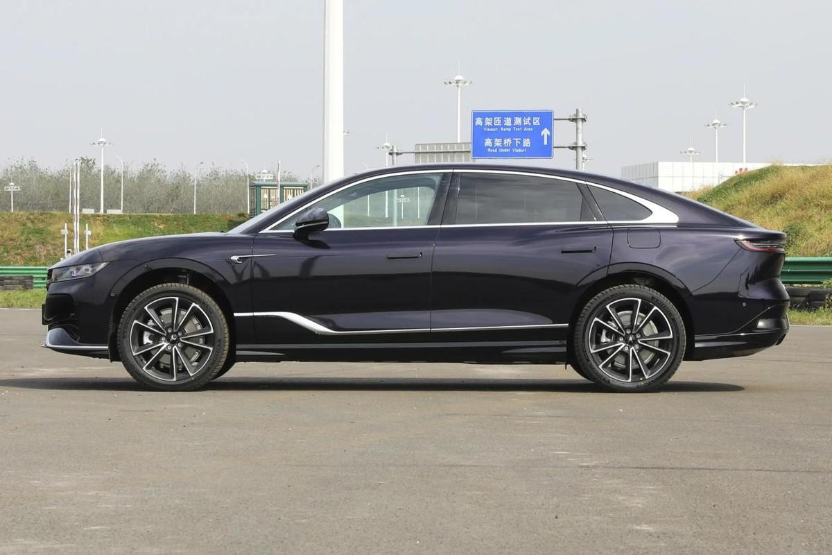 深度體驗追光PHEV,這臺新能源豪華品牌轎車,值得入手嗎?