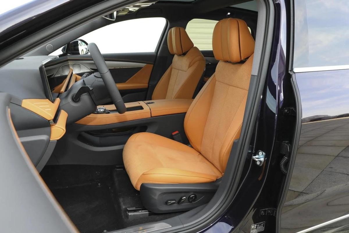 深度體驗追光PHEV,這臺新能源豪華品牌轎車,值得入手嗎?