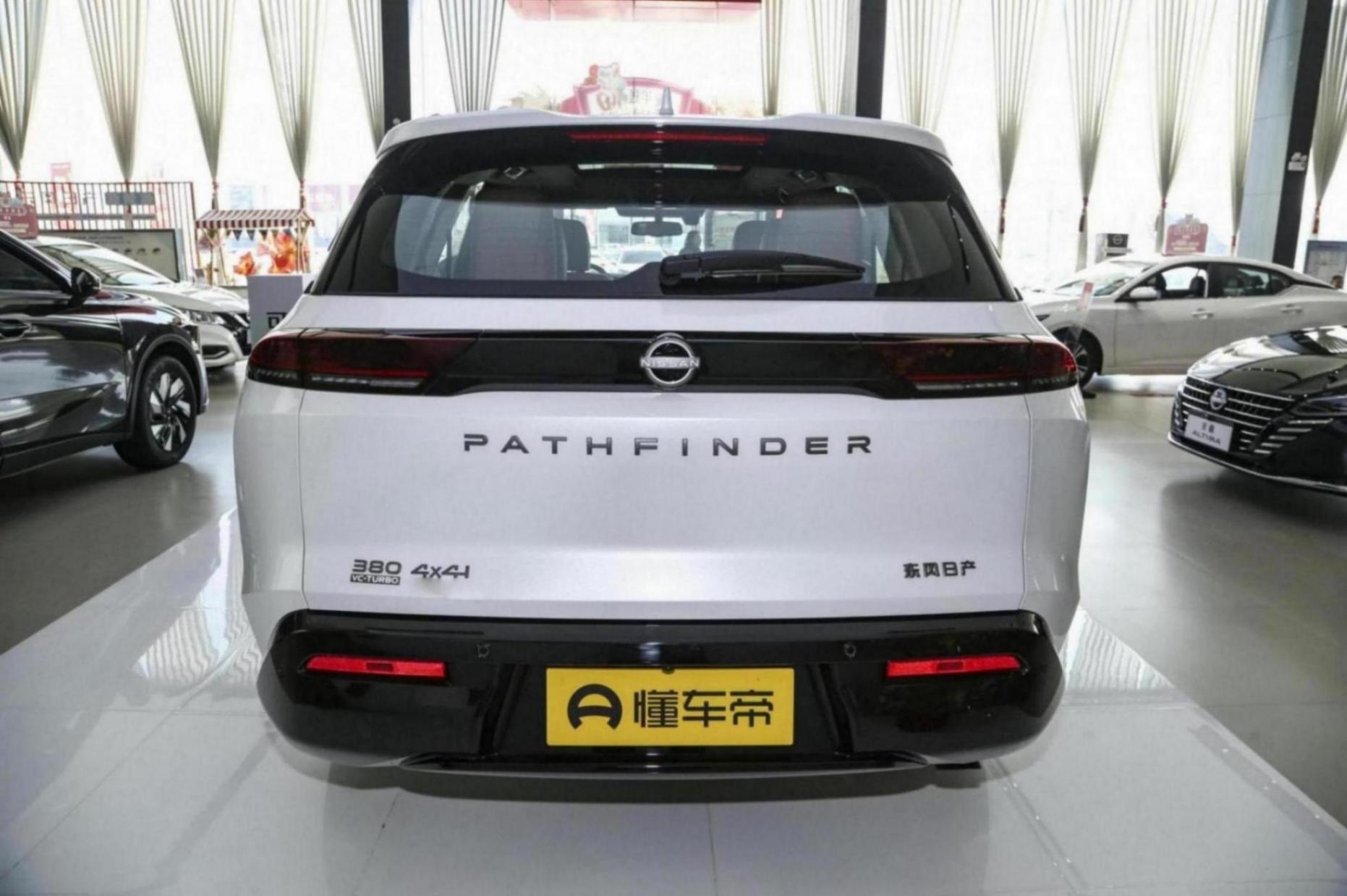 日產(chǎn)探陸:擁有1.4萬優(yōu)惠,六座更舒適,配2.0T+9AT實(shí)力如何?