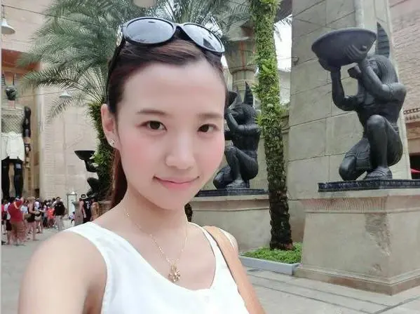震撼揭秘:中國最美女首富林曉蕓:從10億到8700億的傳奇之路