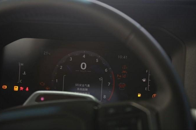 45.98萬起售,搭載2.4T油電混動,全新一代豐田普拉多上市
