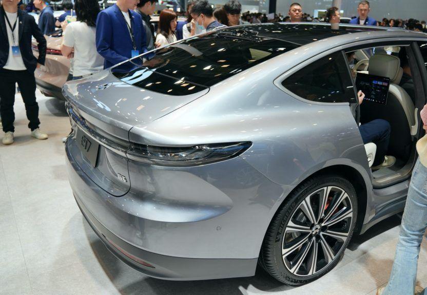 MG7、SU7現場直擊!2024北京車展必看轎車都在這了