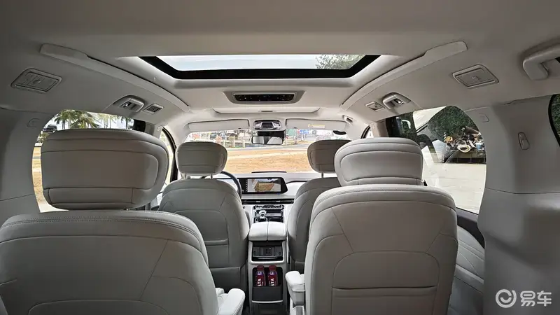 被嚴重低估的實用型MPV 試駕瑞風RF8