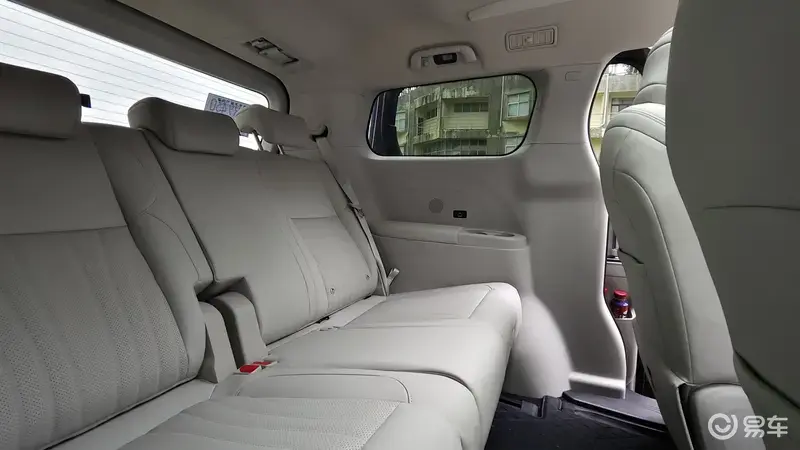 被嚴重低估的實用型MPV 試駕瑞風RF8