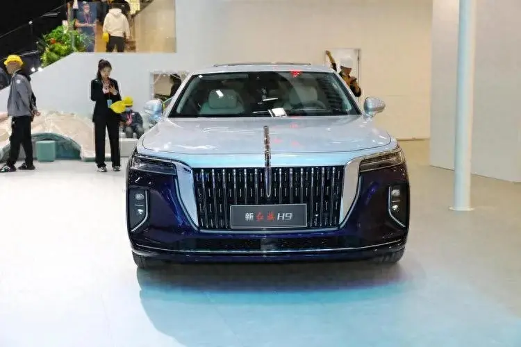 看完蔚來汽車,才知道紅旗H9有多值
