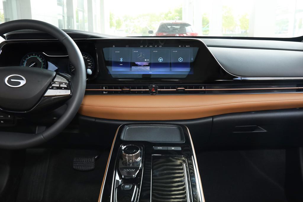2023款埃安S魅580,閉眼入的一款車