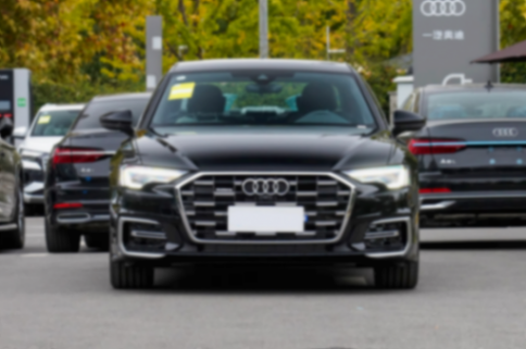 豪華中大型車如何選,奧迪A6L對比奔馳E級誰更適合你?