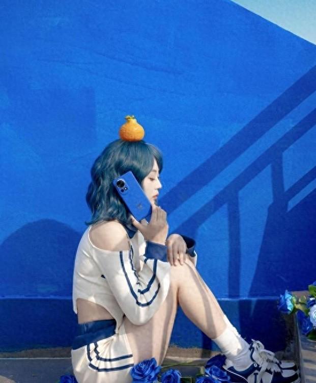華為nova 12系列矚目12號色+鴻蒙智慧通信,逛街盡顯時尚科技范!
