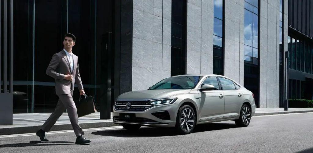 現(xiàn)代索納塔VS大眾帕薩特:高品質(zhì)合資中型轎車誰(shuí)更值?