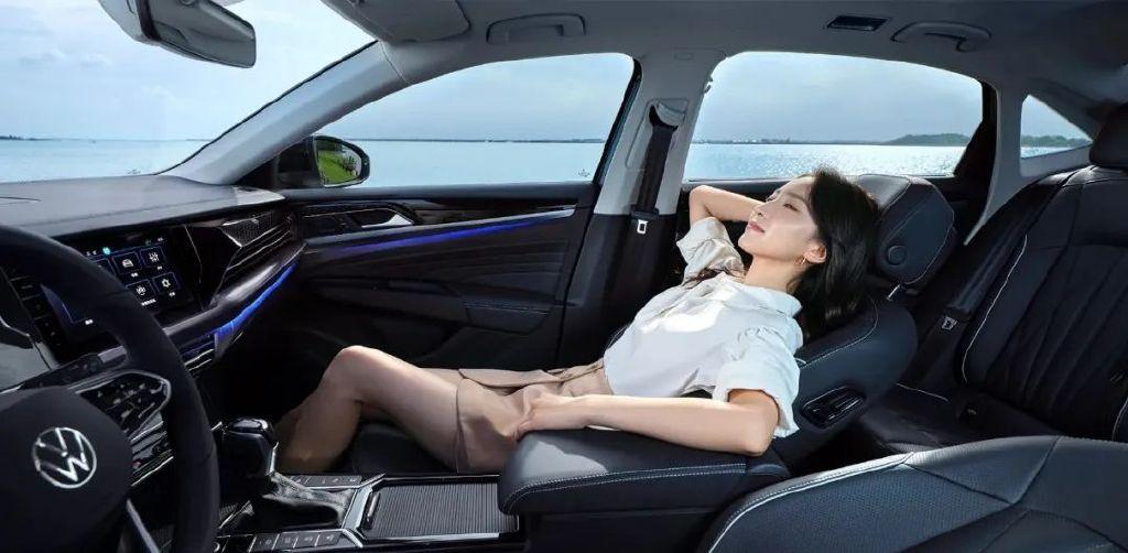 現(xiàn)代索納塔VS大眾帕薩特:高品質(zhì)合資中型轎車誰(shuí)更值?