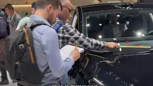北京車展收官丨老總營銷出圈,外國“皮尺部”出動