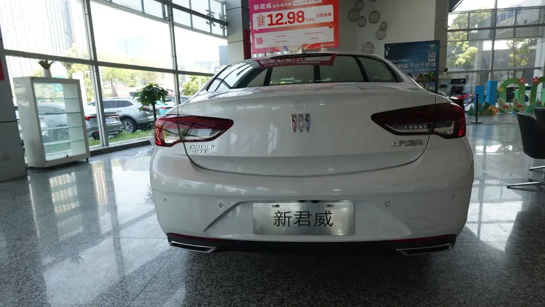探店上汽通用2024款別克君威:A級車價格B級車享受