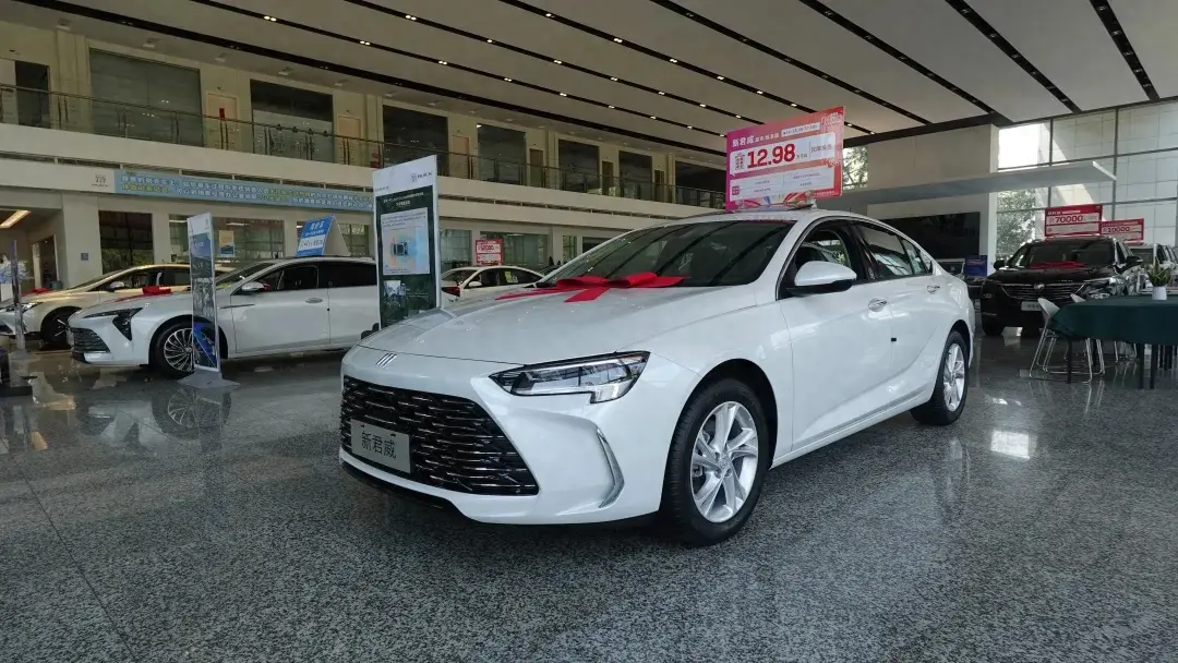 探店上汽通用2024款別克君威:A級車價格B級車享受