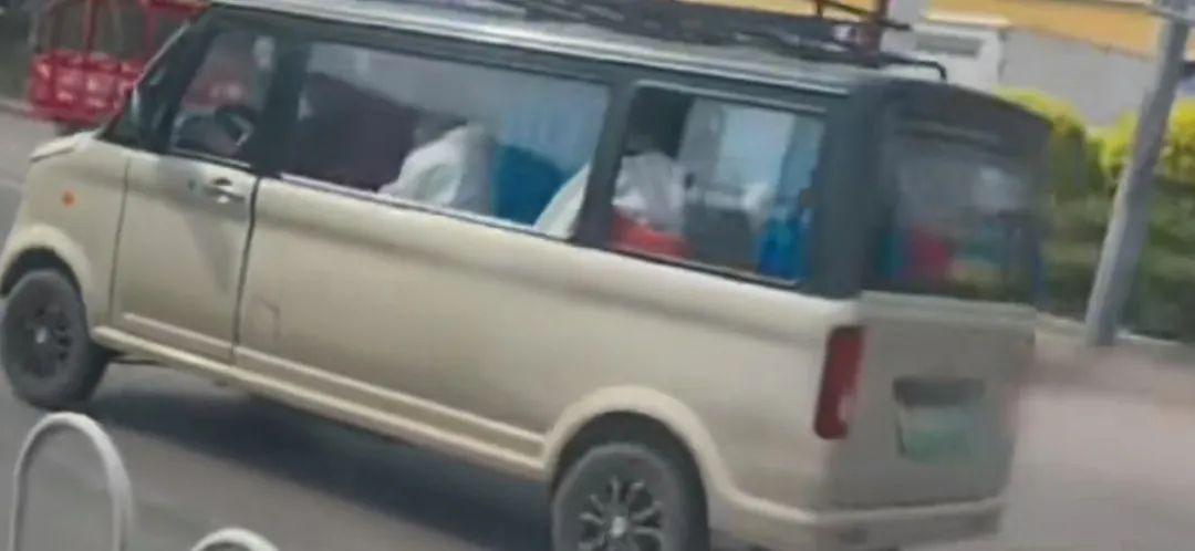 老頭樂也出商務車,蔚小理看了都認輸!