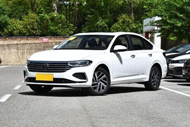 上汽集團(tuán):4月汽車銷量36.0萬(wàn)輛,同比下跌3.73%