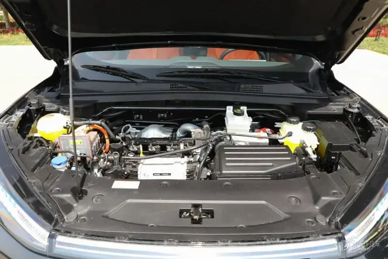 同級純電續航最長的插混車 試駕東風風神L7