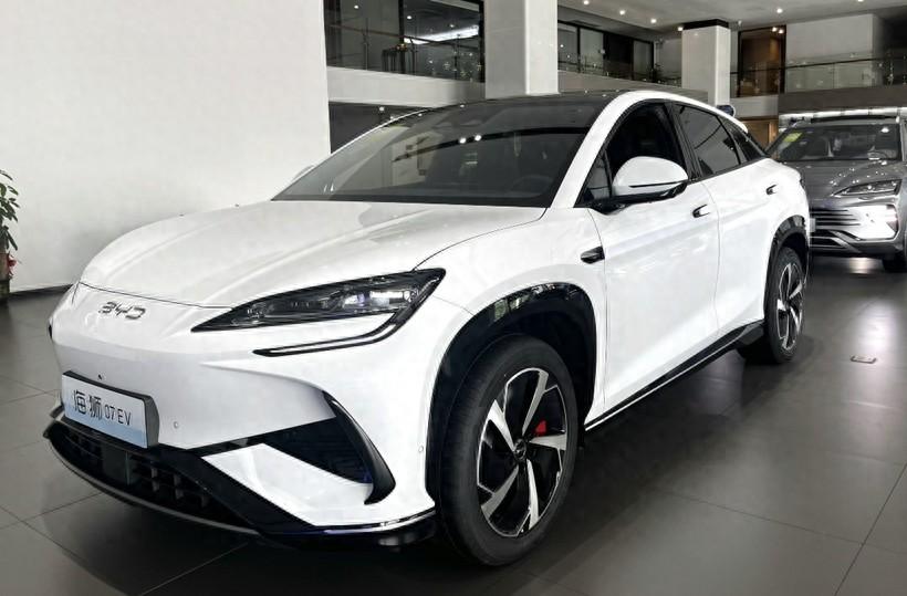全新e平臺3.0 Evo+天神之眼高階智駕,比亞迪海獅07 EV正式上市