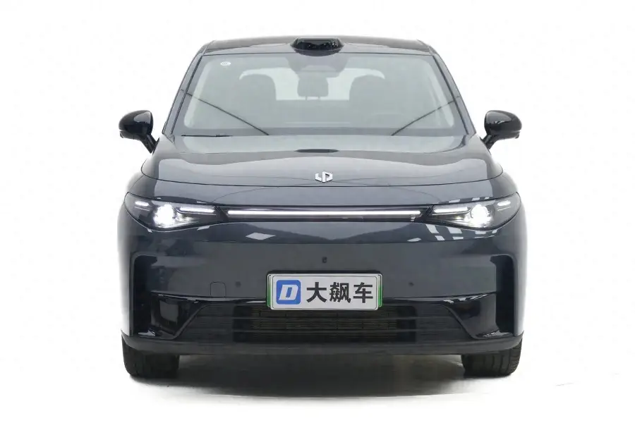 零跑C10:13萬多就能體驗(yàn)華為和理想,難怪人稱“理想L5”!