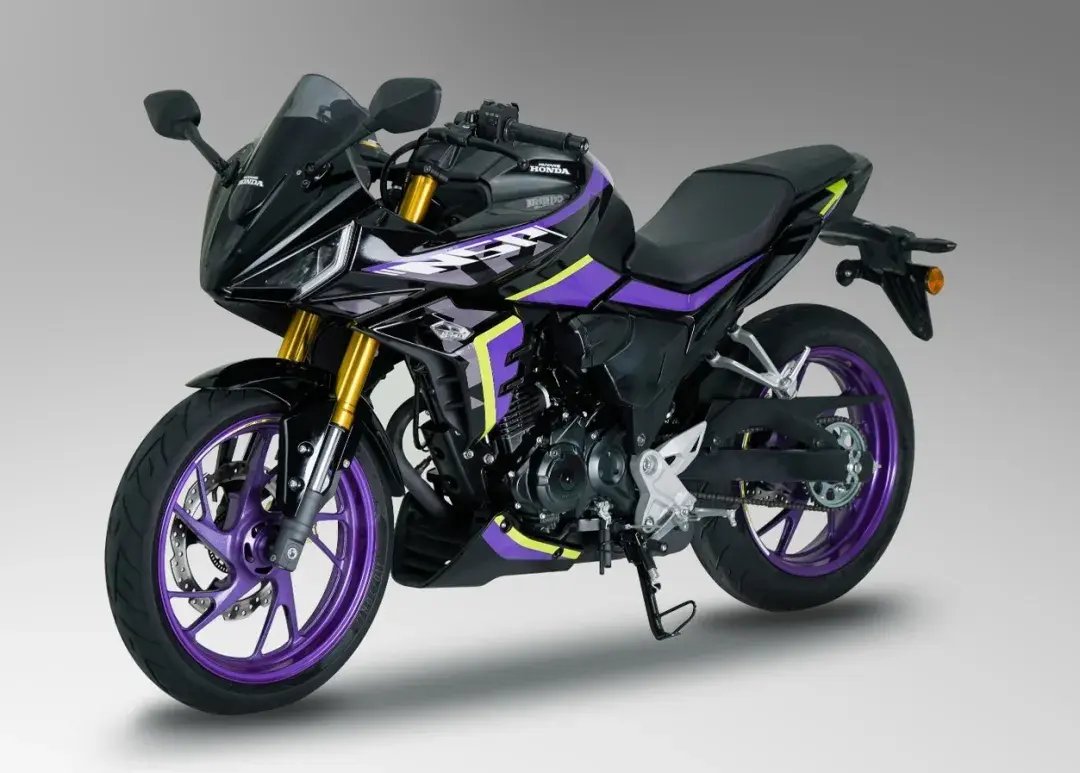 又一波新車來襲:五羊本田CB190跑車,春風800MT-X,閃250雙缸版