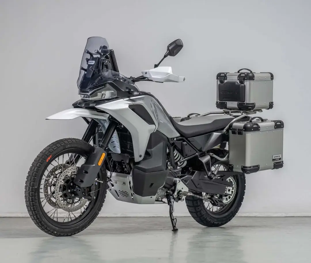 又一波新車來襲:五羊本田CB190跑車,春風800MT-X,閃250雙缸版