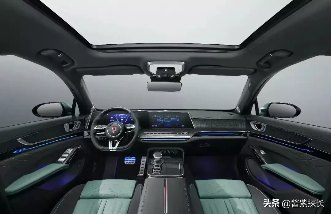 這是一款沉穩(wěn)的車?為什么紅旗總能給用戶帶來驚喜