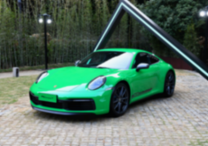 保時捷911 Carrera T:輕量化設計,極致駕駛體驗