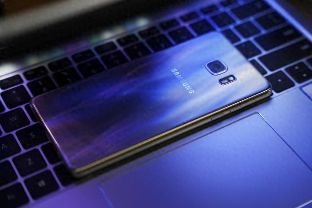 一部手機用六年以上是一種什么體驗,敢說說你手機用幾年了?