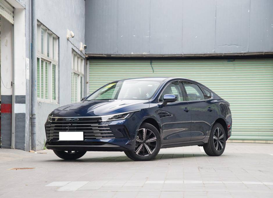 作為秦PLUS DM-i的同胞車型,為何驅逐艦05銷量沒那么高?