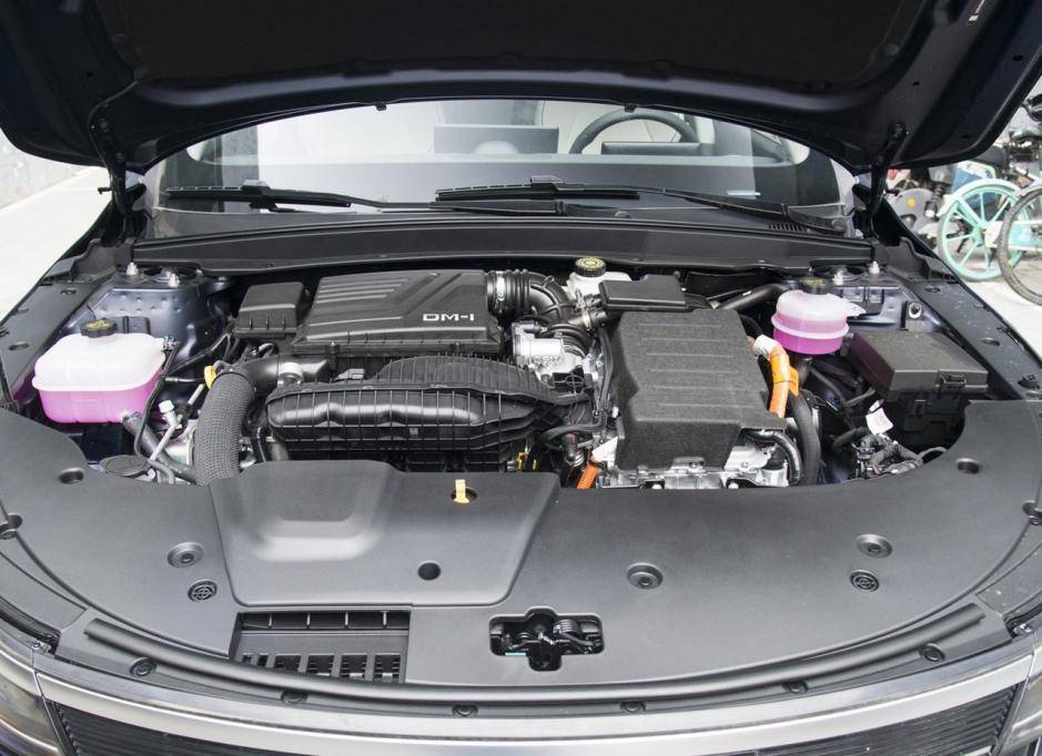 作為秦PLUS DM-i的同胞車型,為何驅逐艦05銷量沒那么高?