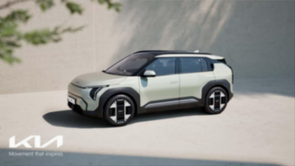 2025起亞EV3全球首發:家族入門純電車型,續航600km。
