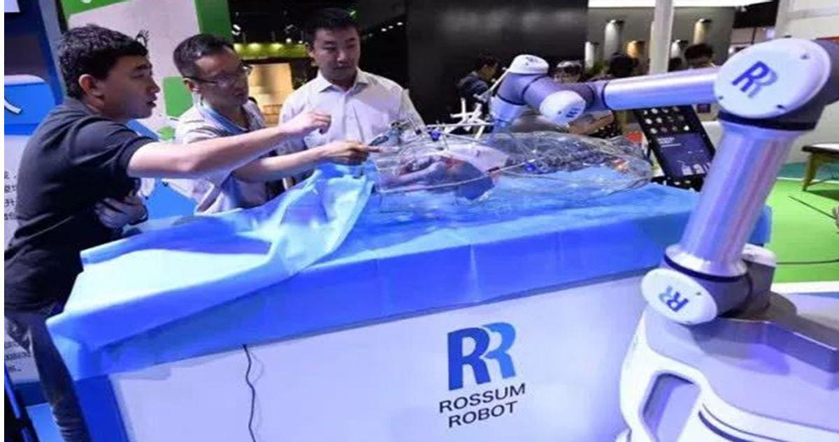 比亞迪真只是車企?代工一年賺1,500億,你手機都可能是它造的!
