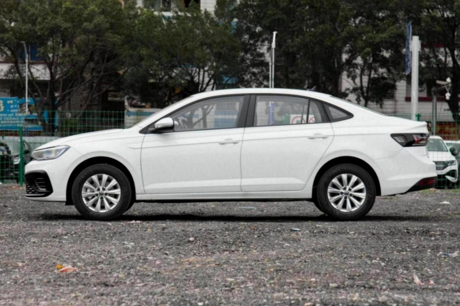 大眾轎車也開始玩價格戰了,新車7.999萬元起售,還免購置稅?