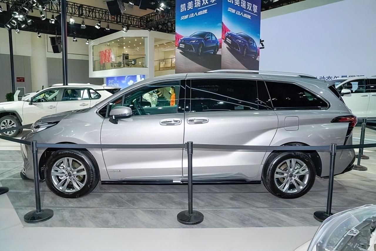 新增四驅車型,豐田賽那即將年度小改款,2024年能月銷5000+?