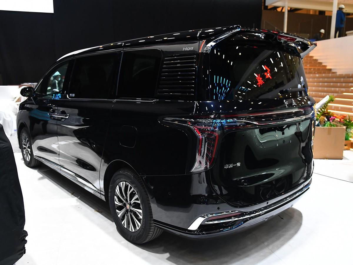 騰勢D9新對手?探店實拍紅旗HQ9 PHEV 售價35.88萬元起
