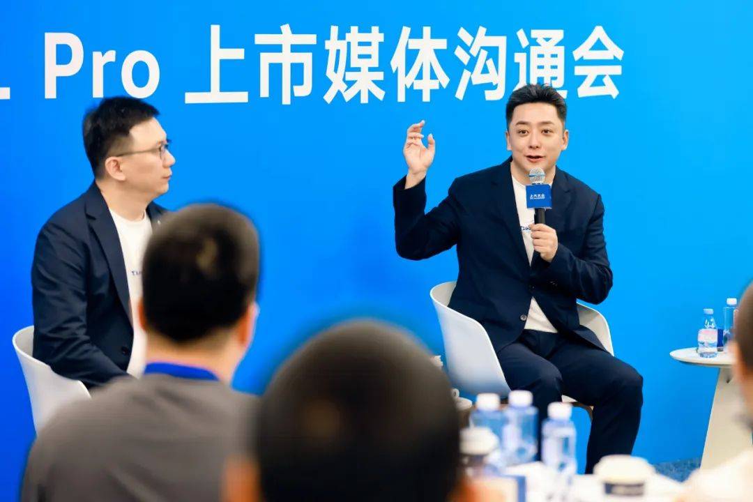 上汽大眾俞經民:帕薩特Pro、途昂Pro等在路上,加速“油電同智”