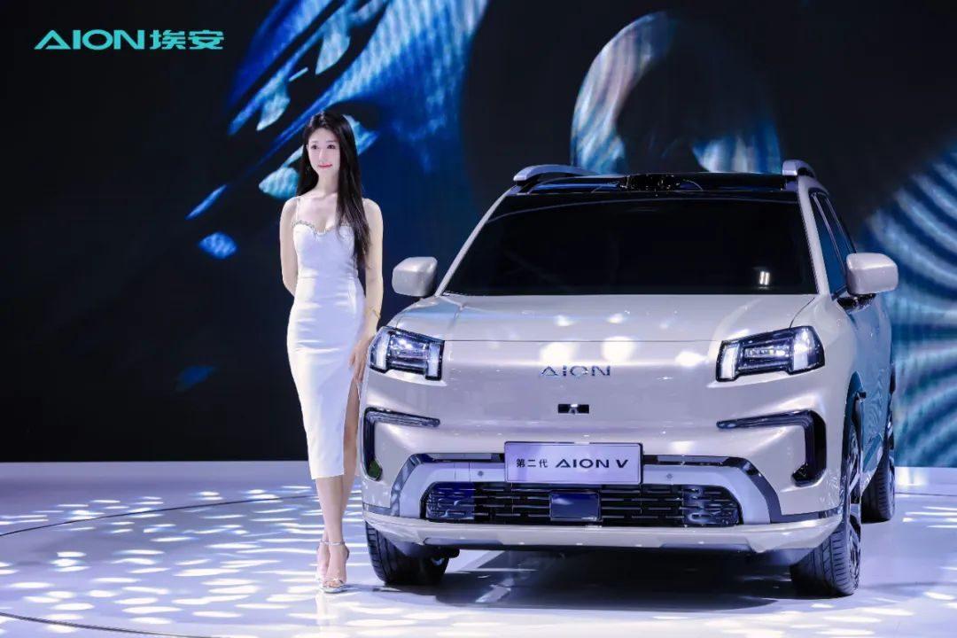 大灣區車展“霸王龍”!第二代AION V為何會吸睛無數?