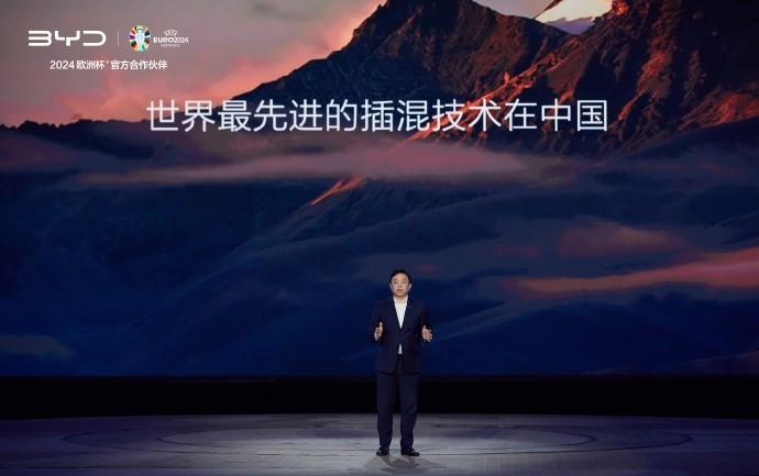 豐田全新發(fā)動機熱效率提升30%,與比亞迪終有一戰(zhàn)?