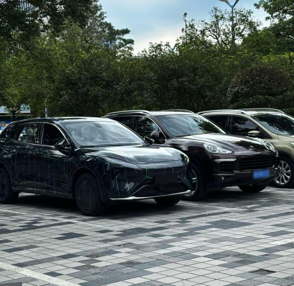 寶駿憋大招:同級領先60.5%軸長比 顏值向百萬級豪車看齊