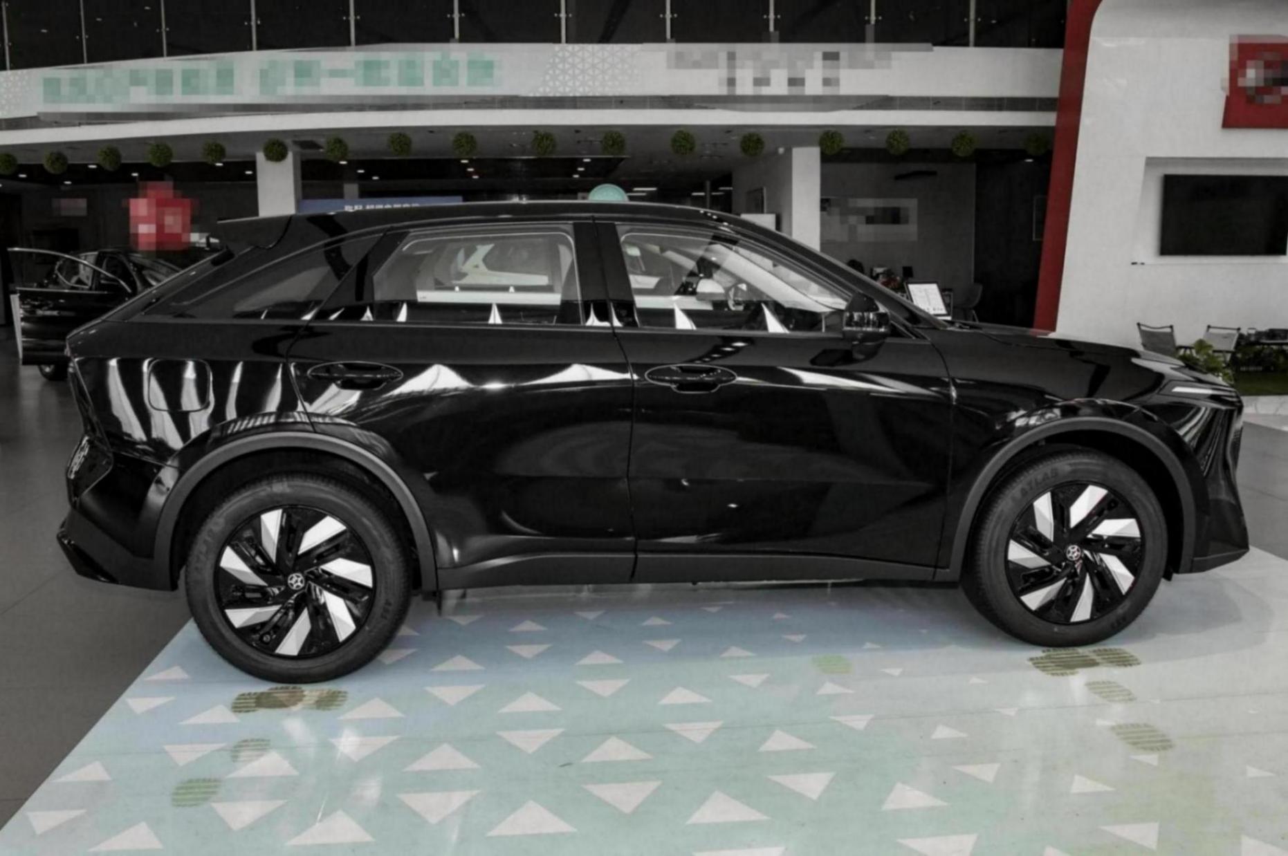 體驗啟辰大V DD-i超混動,標準、運動模式表現有何不同?