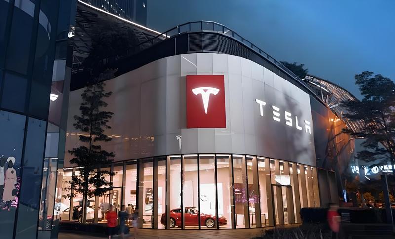 特斯拉忠粉要“失望”了!馬斯克:2024年不會推出新款Model Y