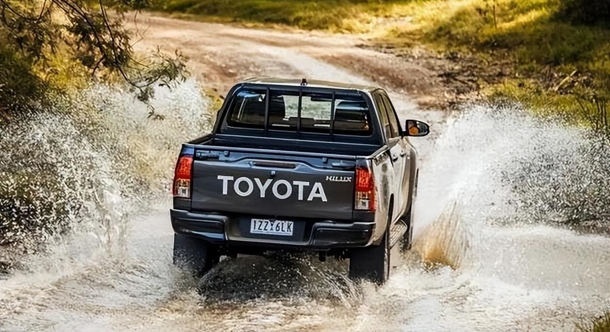 2024款豐田HiLux SR 48V 評測:鞏固皮卡地位