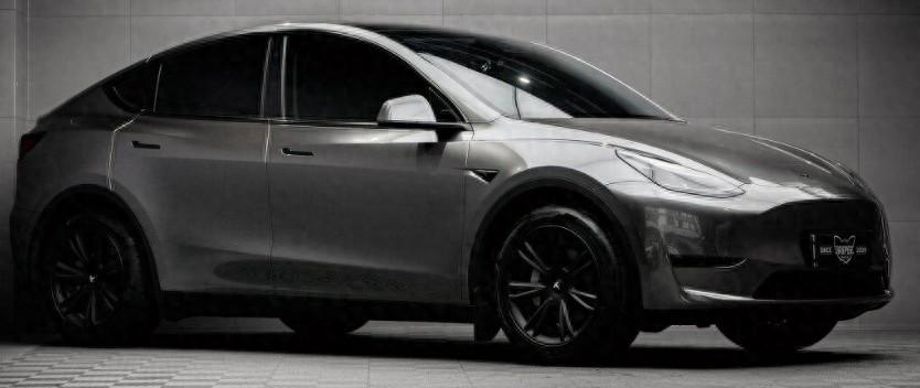 馬斯克:“Model Y 今年不改款”,特斯拉又有什么新動作