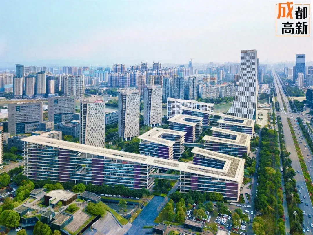 吉利(四川)創新中心暨工業軟件總部入駐成都天府軟件園!