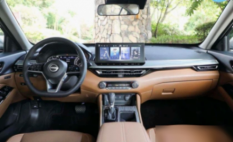 日產打響“價格戰”,天籟開始大降價,2.0T動力,油耗僅5.9L?