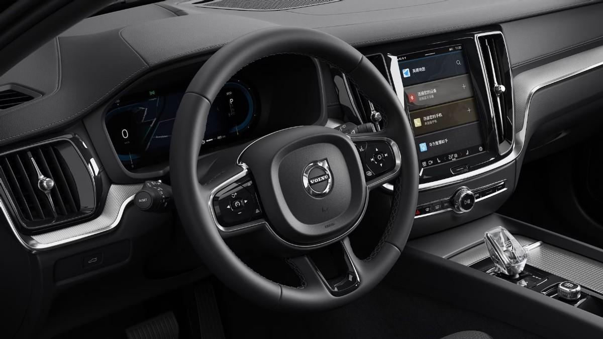 有面子有里子 20萬級別豪華品牌中型車 沃爾沃S60安全又好開