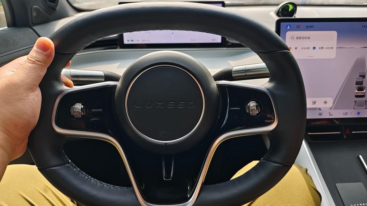 懂車帝試駕日,四臺純電轎車,誰更優選?