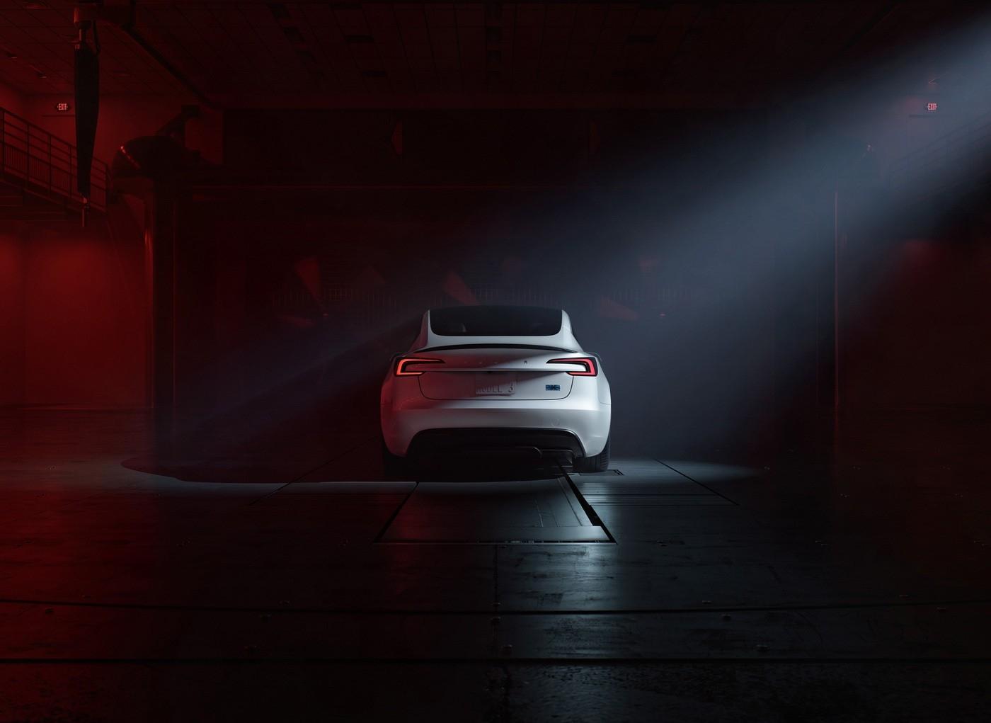 零百加速3.1秒最高車速261km/h 特斯拉Model 3高性能版正式銷售