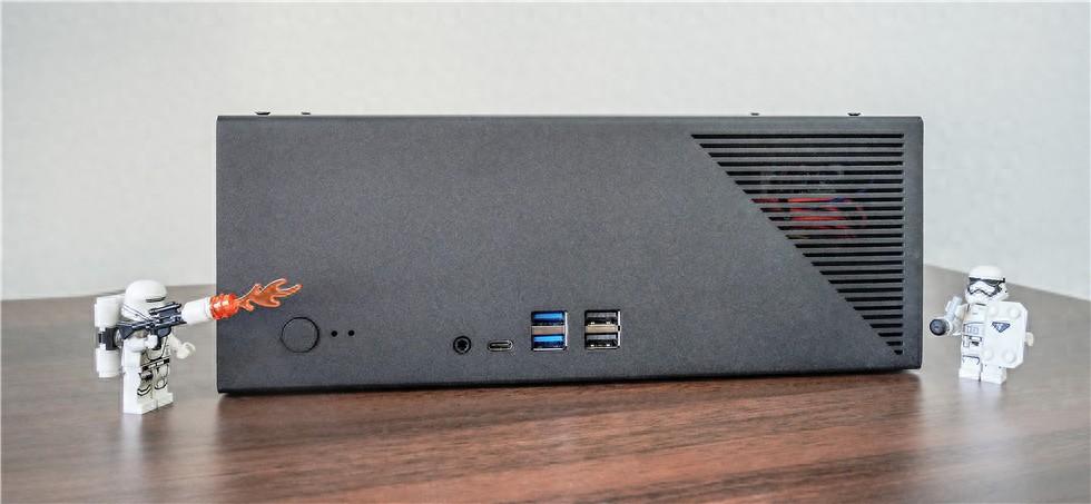 全鋁小主機——華擎ASROCK Deskmix X600迷你準系統+AMD 8600G裝機