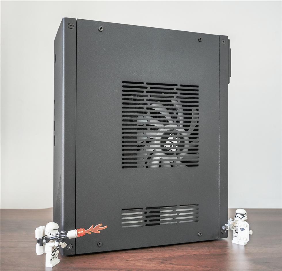 全鋁小主機——華擎ASROCK Deskmix X600迷你準系統+AMD 8600G裝機