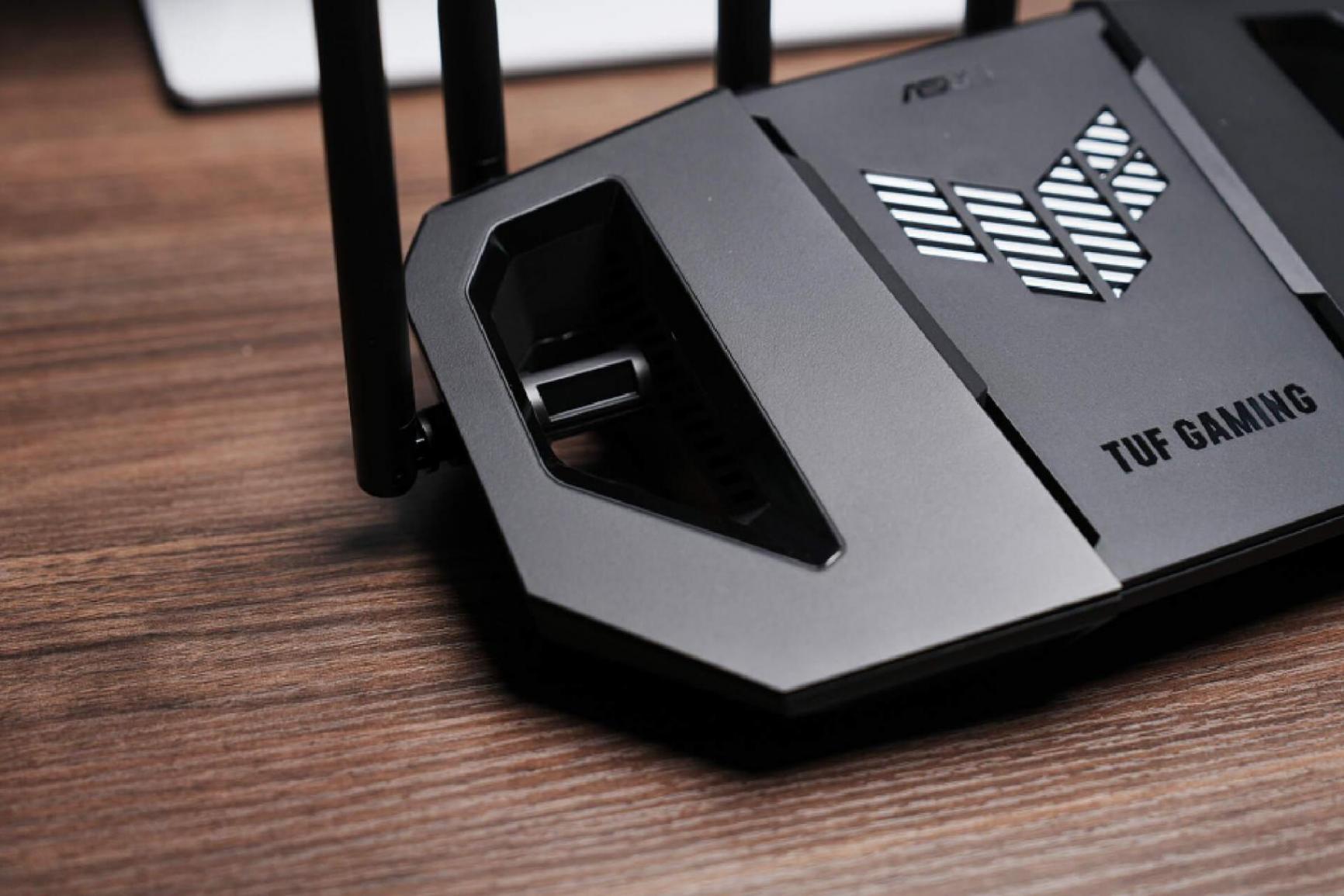 全屋WIFI7,華碩TUF Gaming小旋風(fēng)Pro路由器開箱